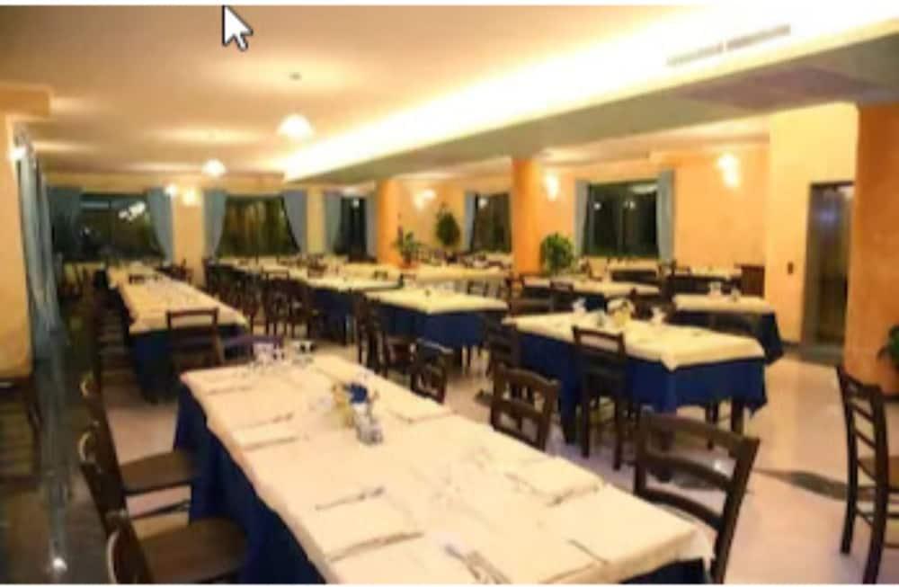 Hotel Baia Marina Orosei Esterno foto
