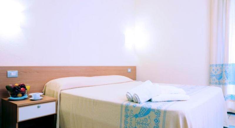 Hotel Baia Marina Orosei Esterno foto